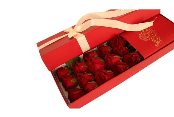 باکس گل قرمز Golden Rose