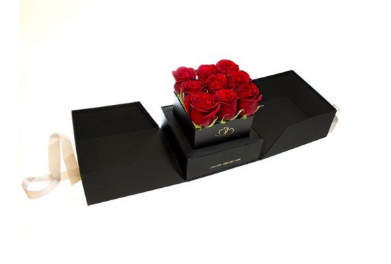 Surprise Rose Box