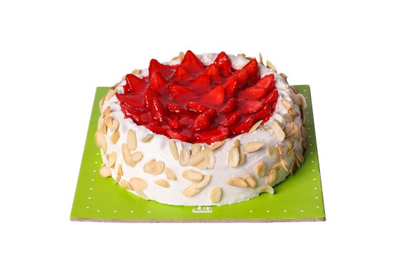 Val au vent Strawberry Cake